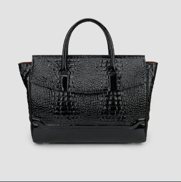 Womens Leather Tote Bags: Balancing Professional Polish and Practicality